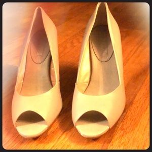 Leather Wedge Peeptoe Shoes